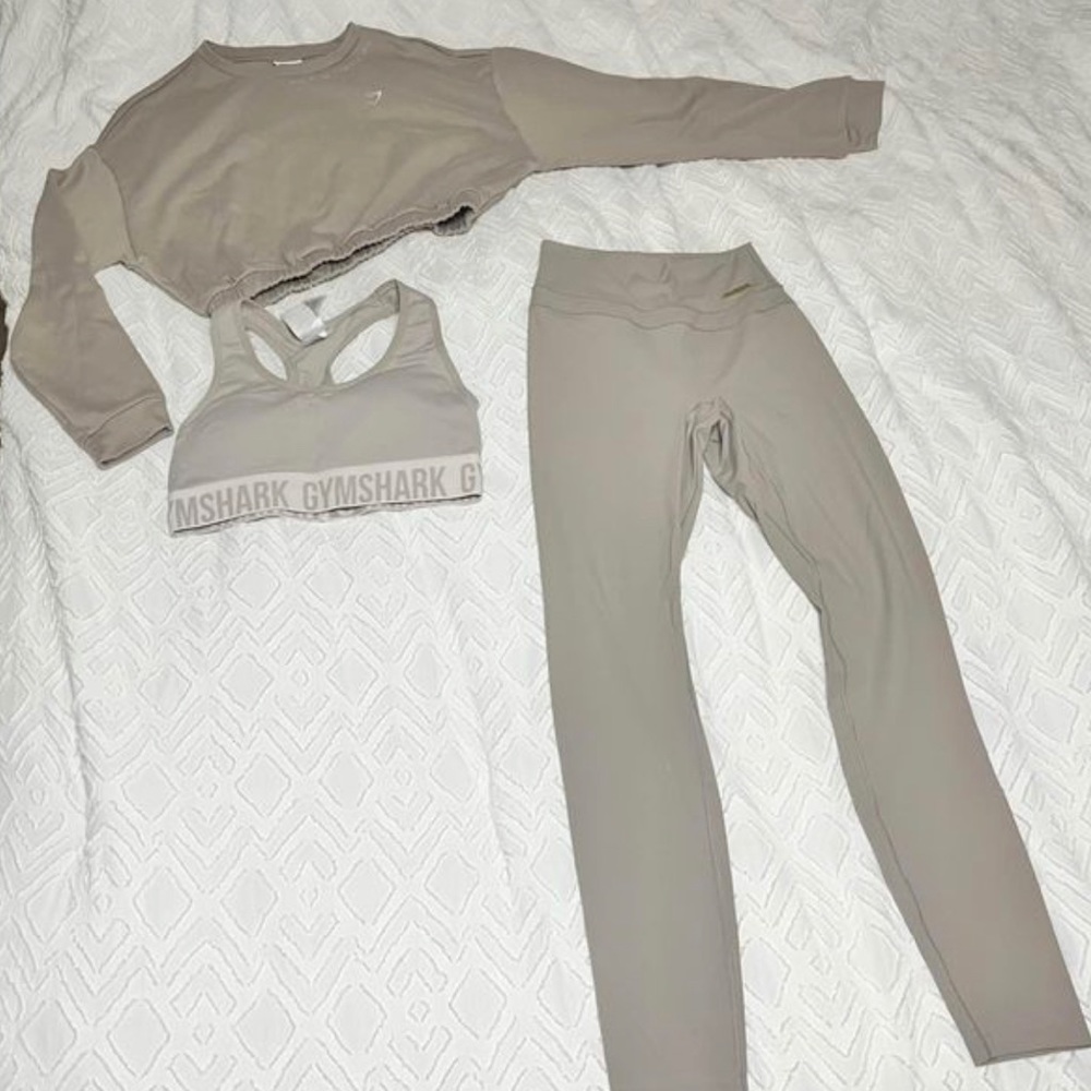 GYMSHARK Whitney Simmons Scrunch Butt Gym Set - Nude Color